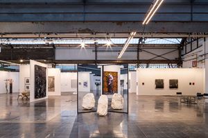 Art Düsseldorf 2019, Skulpturenplatz, König Galerie, Alicja Kwade, Absorption (Dolomit), 2018 © Sebastian Drüen